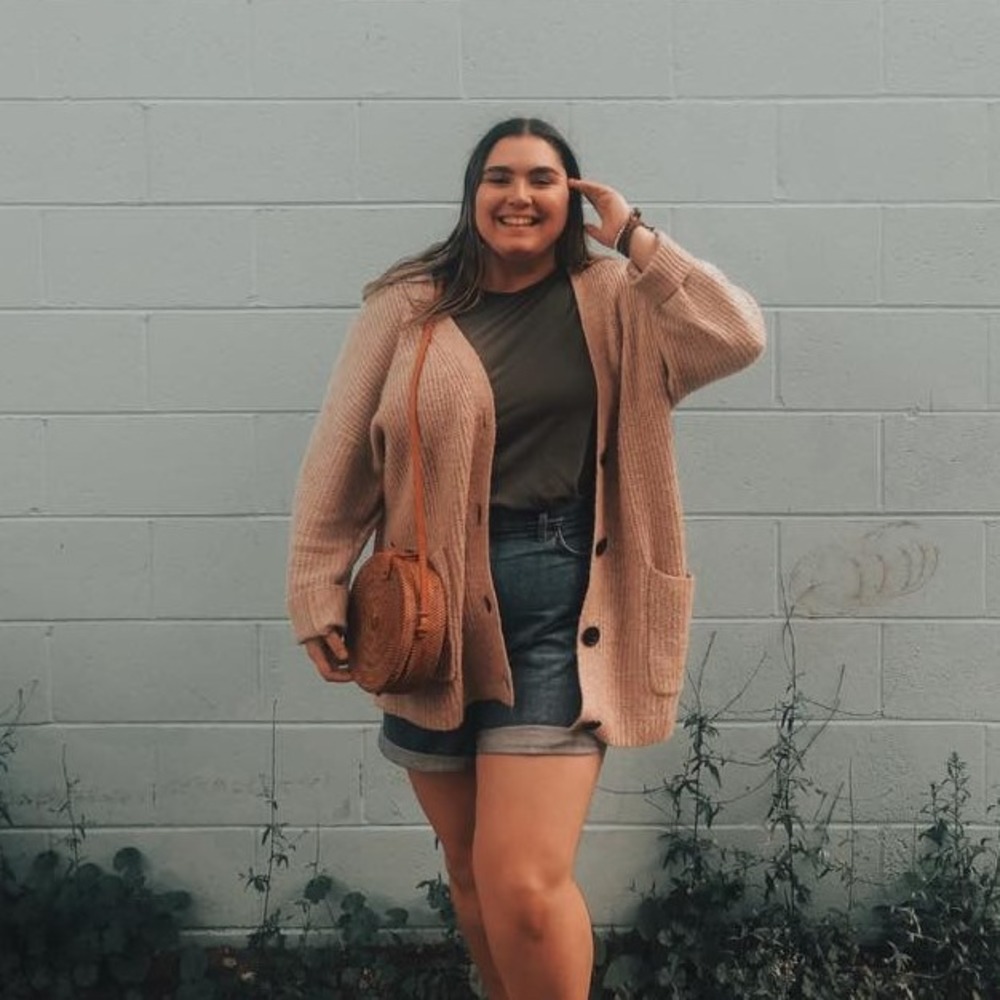 Meet your Posher, Grace
